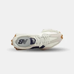 New Balance 327 Moonbeam Outerspace