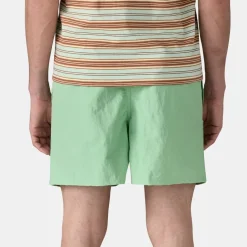 Patagonia Men's Baggies Shorts 5 In Rinsed Green