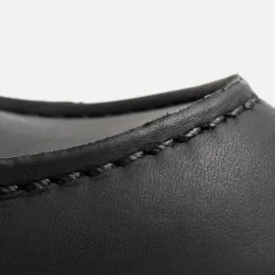 Red Wing Shoes 8074 Moc Toe Black Harness