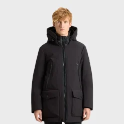 Woolrich Men's Parka In Tech Softshell Black